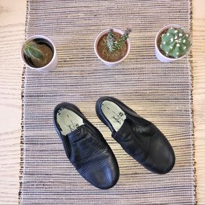 ABT black leather dance shoes